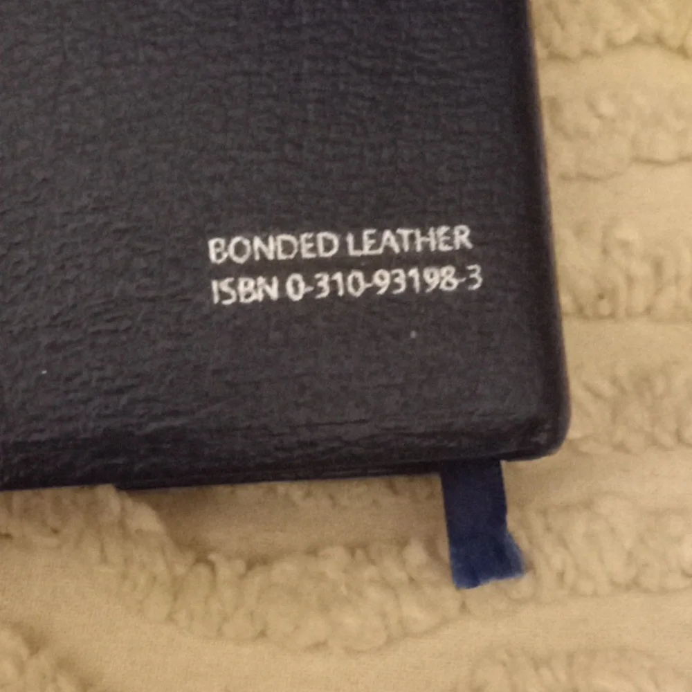 Ziondervan King James Reference HOLY BIBLE Large Print - Picture 3 of 16